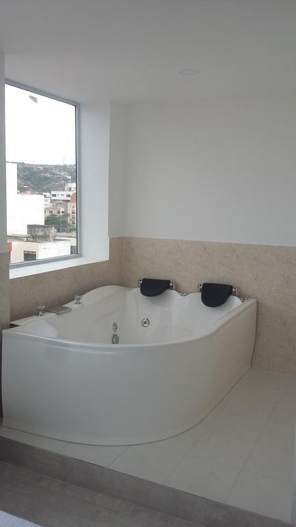 Hotel Arthur Brich Cúcuta Esterno foto
